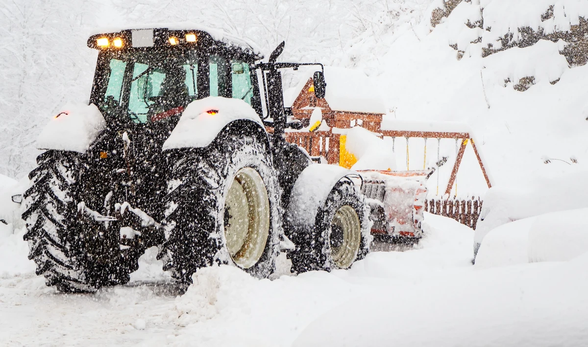 Synoptycy ostrzegają przed pogorszeniem pogody. Instytut Meteorologii i Gospodarki Wodnej prognozuje w najbliższym czasie silny wiatr, a także opady śniegu i deszczu. Wszystko za sprawą niżu Niklas.