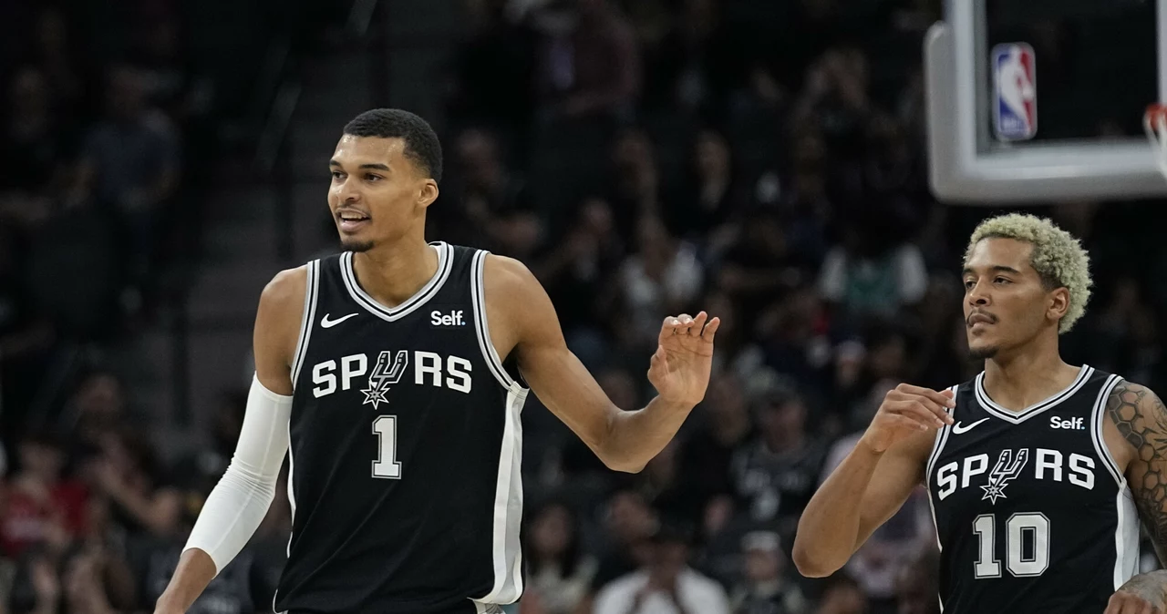Victor Wembanyama i Jeremy Sochan w barwach San Antonio Spurs
