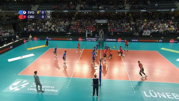 Skrót meczu 1. kolejki Ligi Mistrzów SVG Luneburg - Jihostroj Czeskie Budziejowice 3:0 (26:24, 25:20, 25:15).