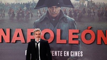 Francuskie media oburzone "Napoleonem" Scotta. "Mnóstwo historycznych błędów"