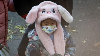 Chiny: Szpitale pełne dzieci z infekcjami płuc. Czy władze ukrywają epidemię?