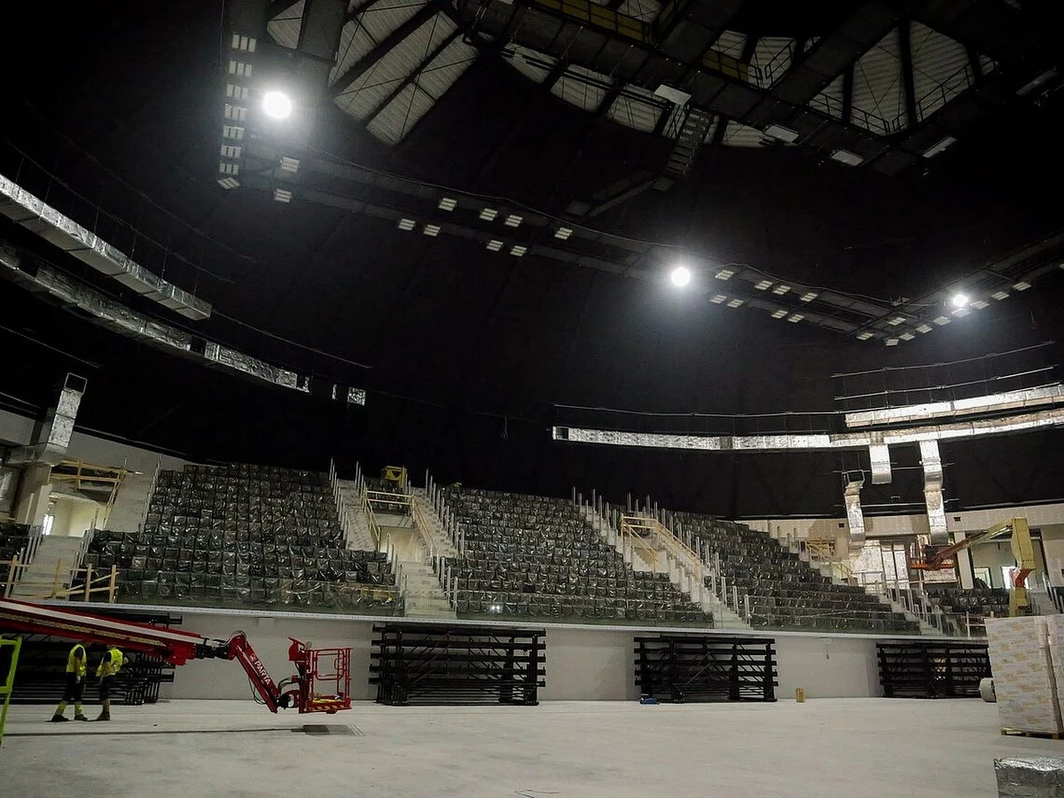 Coraz bliżej oddania do użytku przebudowanej i rozbudowanej olsztyńskiej hali widowiskowo-sportowej Urania. Trwają właśnie odbiory techniczne. Jeżeli nie będzie zastrzeżeń, to w połowie grudnia odbędzie się tam pierwsza impreza.