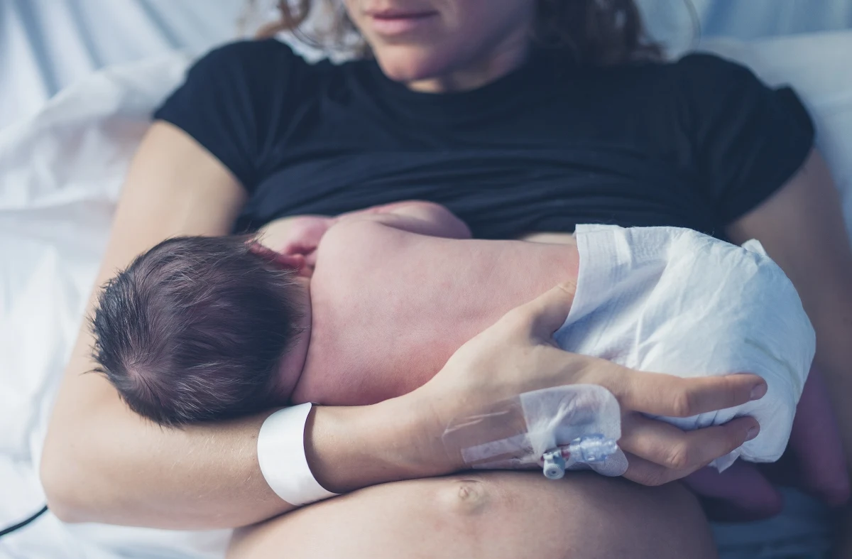 Deputowany do Dumy wystąpił z oryginalnym pomysłem wsparcia dzietności w Rosji. Proponuje, by wypuścić z więzień kobiety w wieku rozrodczym i dać im wolność na stałe, o ile postarają się skutecznie o dziecko. To miałoby poprawić sytuację demograficzną Rosji, która pogarsza się dramatycznie pomimo podobnych do wprowadzonych w Polsce programów wsparcia finansowego dla rodzin.