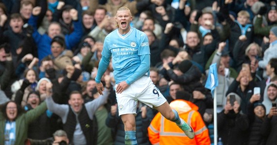 Manchester City zremisował u siebie z Liverpoolem 1:1 w meczu 13. kolejki piłkarskiej ekstraklasy angielskiej. Napastnik gospodarzy Erling Haaland ustanowił rekord ligi, strzelając 50. gola w 48. występie.