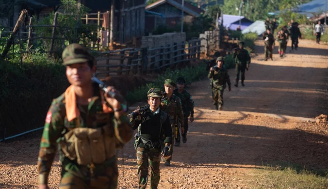Junta w Mjanmie traci kluczowe przejście graniczne. Rebelia walczy z reżimem