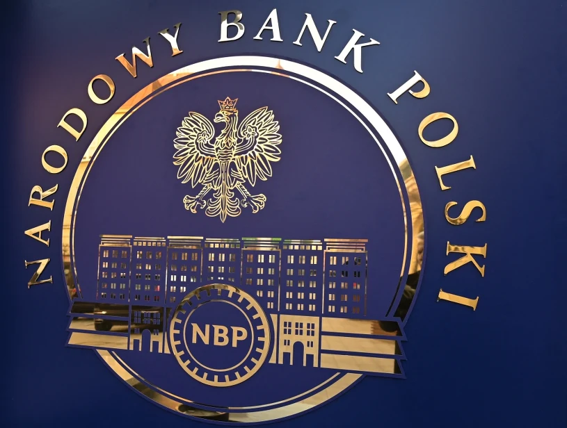 Mniej odsetek z oszczędności. Podatek bankowy zmienił ofertę banków