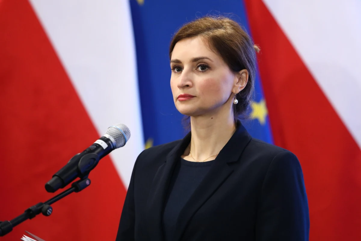 Znamy nazwisko ministra zdrowia w nowym rządzie, który dzisiaj ma zaprezentować Mateusz Morawiecki. Jak dowiedział się nasz reporter - szefową resortu zdrowia ma zostać Ewa Krajewska, pełniąca do tej pory funkcję Głównego Inspektora Farmaceutycznego.