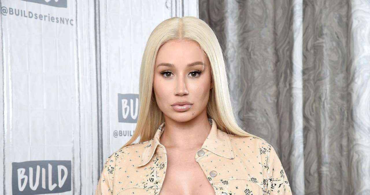 Iggy, Azalea, roku, działa, OnlyFans, gdzie, twierdzi, promuje, swój, multimedialny, projekt, którego, finalnym, elementem, będz Kariera zeszła na drugi plan. Założyła konto na OnlyFans i zarabia grube miliony