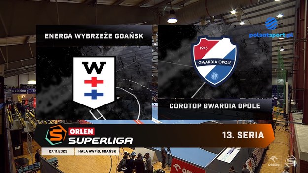 Energa Wybrzeże Gdańsk pokonało Corotop Gwardię Opole 27:26 w emocjonującym meczu 13. kolejki ORLEN Superligi mężczyzn. MVP spotkania wybrano Nejca Zmavca, a gdańszczanie przerwali tym samym fatalną serię dziewięciu porażek z rzędu.