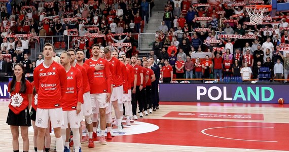 Koszykarze reprezentacji Polski walczyć będą o prawo gry na Igrzyskach Olimpijskich w Paryżu w hiszpańskiej Walencji. Rywalami ekipy trenera Igora Milicica będą w grupie B w pierwszej fazie turnieju Finlandia i Bahamy. W grupie A znaleźli się mistrzowie Europy i świata z 2019 r. Hiszpanie, Liban oraz Angola.