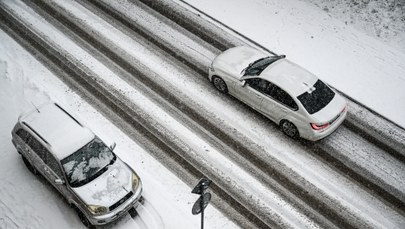 Uważajcie na drogach! Ostrzeżenia przed intensywnymi opadami śniegu