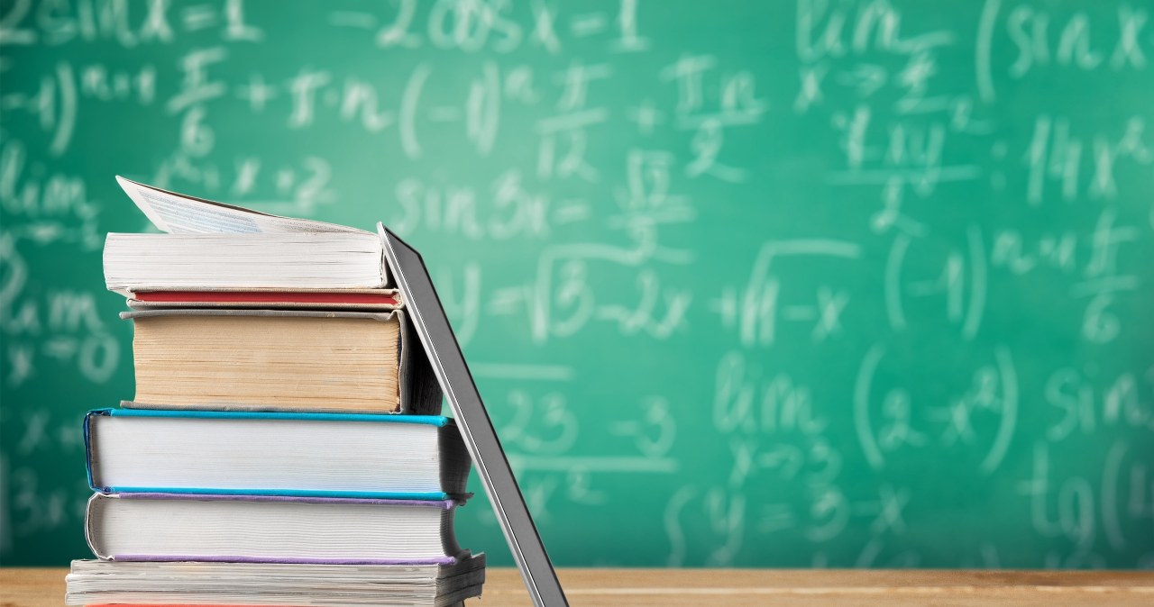 Szwecja ogranicza ekrany w szkołach. Powrót do tradycyjnych podręczników