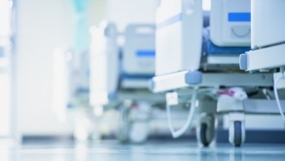 Tragedia w szpitalu w Żarach. Zamarzniętego pacjenta znaleziono dzień po ucieczce