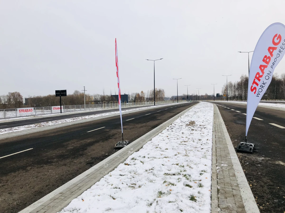 Najważniejsza od lat droga w Łodzi, czyli przedłużona Trasa Górna - już jest dostępna dla kierowców. Teraz łatwiej i szybciej można dojechać do węzła na autostradzie A1 z dzielnic: Górna i Polesie.