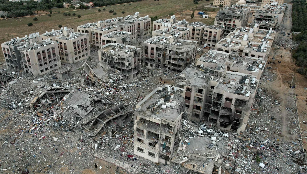 Siły Obronne Izraela (IDF) twierdzą, że wielu izraelskich żołnierzy zostało lekko rannych po ataku Hamasu w północnej Strefie Gazy. Oznaczałoby to pierwsze naruszenie zawieszenia broni między obydwoma stronami - podał portal Times of Israel. Ze swojej strony ruch palestyński także oskarża Izrael o złamanie rozejmu.