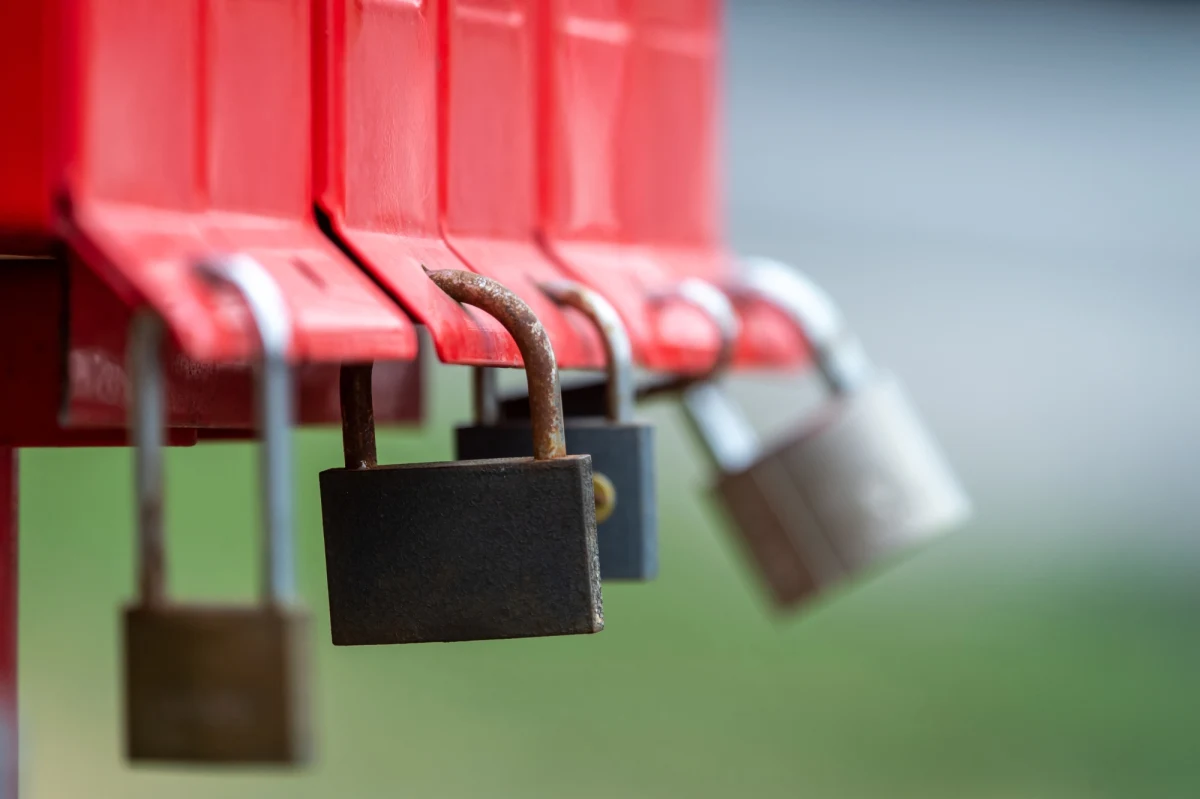 W Sejmie odbyło się pierwsze czytanie projektu uchwały autorstwa Koalicji Obywatelskiej w sprawie powołania komisji śledczej do zbadania tzw. wyborów kopertowych. Skierowany został do dalszych prac w Komisji Ustawodawczej.