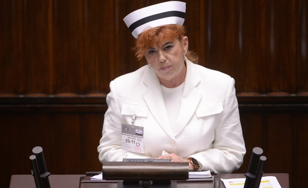 "Nam nie chodzi tylko o pieniądze; chodzi o uczciwą ocenę naszej pracy" - tak w Sejmie mówiła szefowa związku zawodowego pielęgniarek Krystyna Ptok. W Sejmie rozpoczęło się pierwsze czytanie obywatelskiego projektu ustawy o sposobie ustalania wynagrodzenia pielęgniarek.