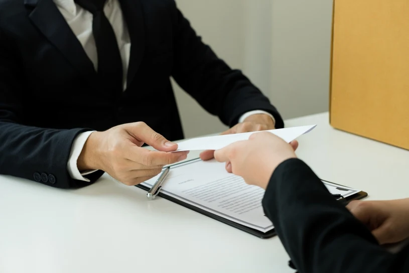 Okres wypowiedzenia nie taki oczywisty. Nagle może się znacznie wydłużyć