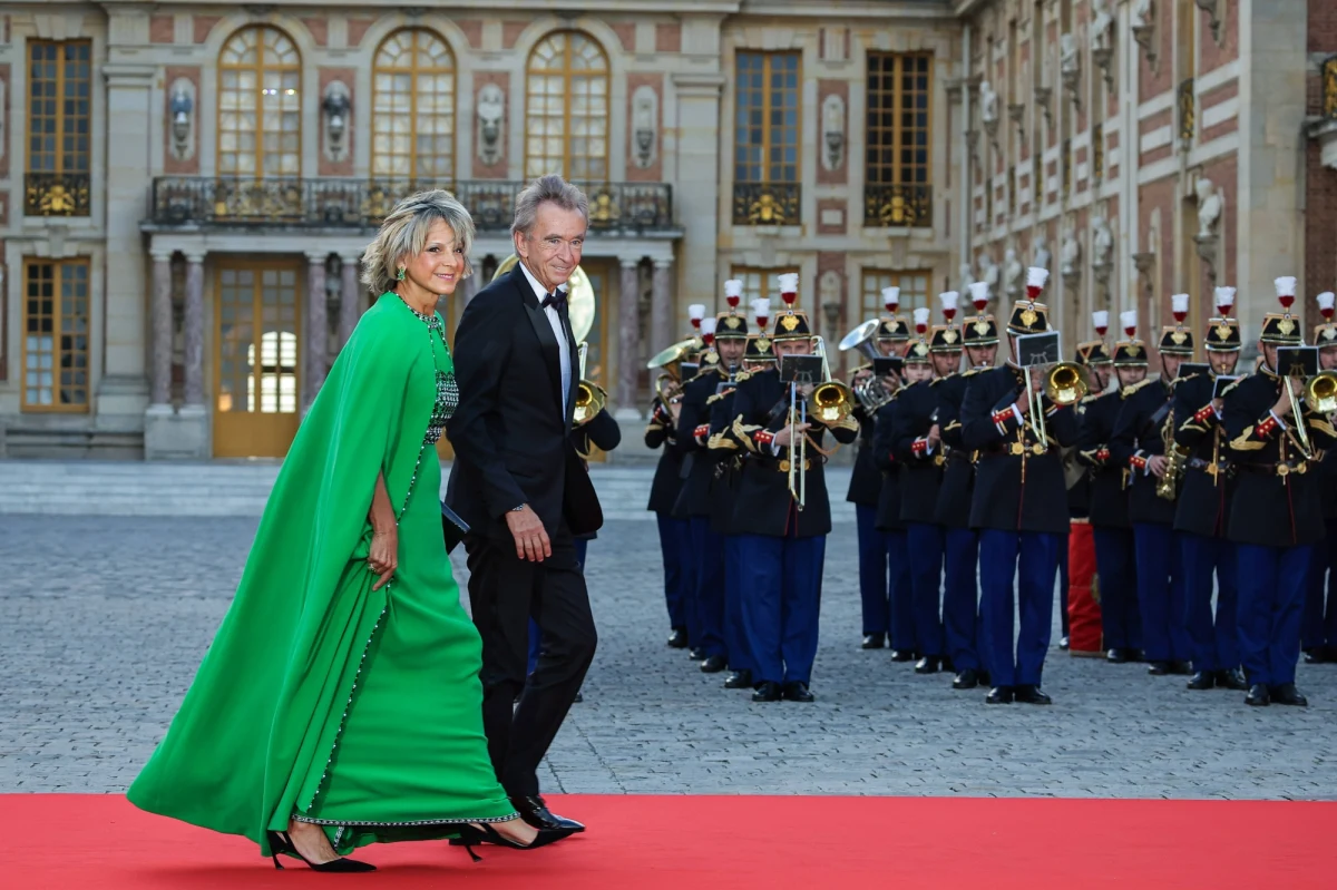 Najprawdopodobniej po raz pierwszy w historii miliarderzy odziedziczyli więcej pieniędzy, niż zarobili. 52 spadkobierców otrzymało łącznie 150,8 mld dolarów. W tym samym czasie 84 bogaczy, dzięki przedsiębiorczości dorobiło się własnego majątku w wysokości 140,7 mld dolarów. 