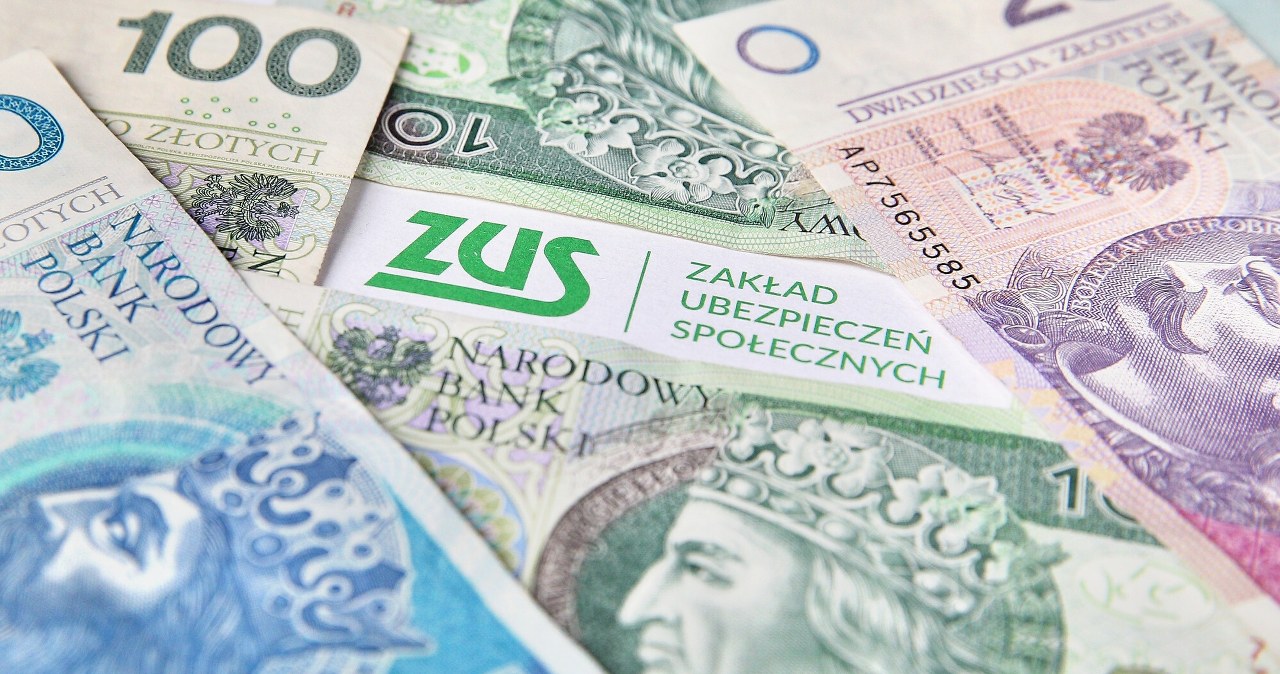 Emerytura 2025. Ile wyniesie po waloryzacji? Wstępne wyliczenia - Wydarzenia w INTERIA.PL