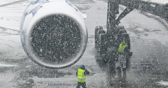 Zima pokrzyżowała plany pasażerów planujących swój wylot z portów lotniczych w niemieckim Monachium i szkockim Glasgow. W obu przypadkach decyzję o zamknięciu podjęto z powodu intensywnych opadów śniegu.  