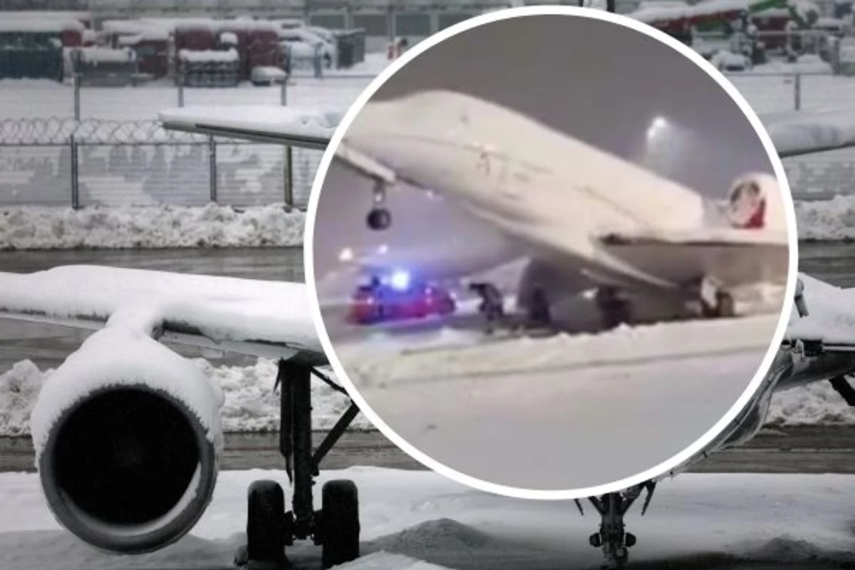 Samolot, który miał zawieźć pasażerów na szczyt klimatyczny w Dubaju, zamarzł na płycie lotniska w Monachium. Praca portu została wznowiona w niedzielę rano, wczoraj lotnisko było zamknięte na skutek ataku zimy.