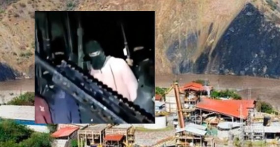 W napadzie na kopalnię złota Poderosa, działającą w peruwiańskim regionie La Libertad, śmierć poniosło co najmniej dziesięciu pracowników firmy. Napastnicy ranili kilkanaście osób. Policja w Peru informuje, że gangsterzy, którzy zaatakowali kopalnię, zostali już w większości schwytani.