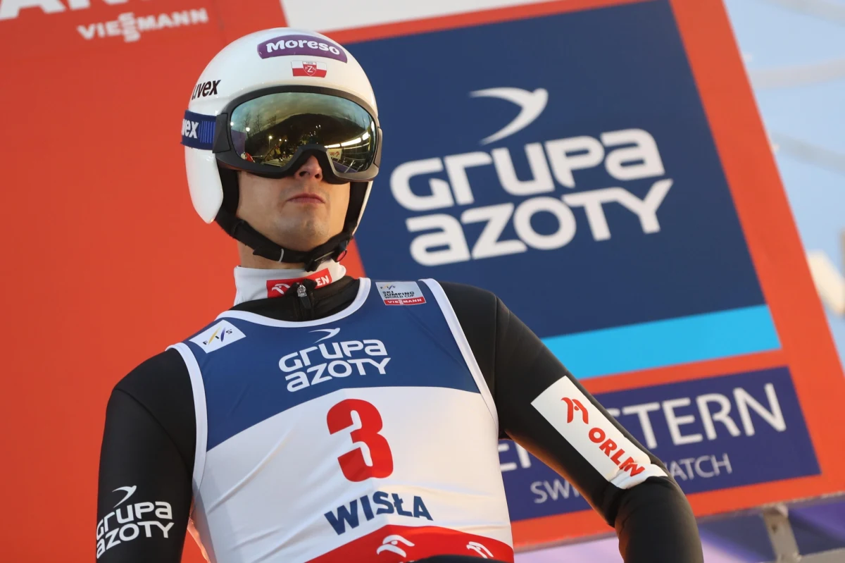 Maciej Kot wraca do Pucharu Świata w skokach narciarskich. Informację na ten temat przekazał trener Thomas Thurnbichler. 32-latek zastąpi Aleksandra Zniszczoła, który wystąpi w konkursach Pucharu Kontynentalnego.