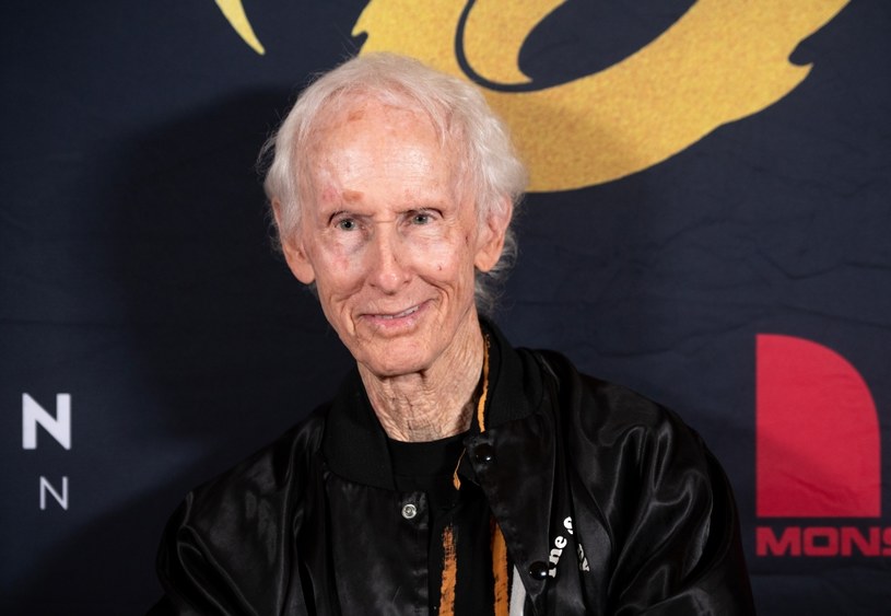 Dla wielu fanów rocka Robby Krieger już na zawsze pozostanie gitarzystą The Doors. Choć od śmierci Jima Morrisona w 1971 r. podejmowano kilka prób powrotu pod nieco zmodyfikowanymi nazwami, 77-letni obecni muzyk nie zamierza odcinać kuponów od dawnej sławy.