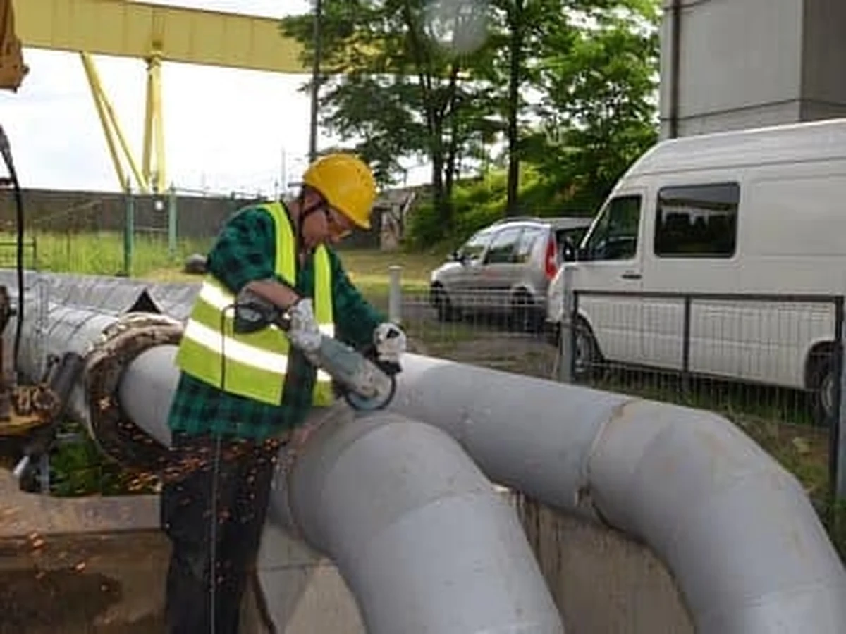 Ciepło powoli wraca do domów mieszkańców Przemyśla. Prezydent Wojciech Bakun przekazał w mediach społecznościowych, że awaria została opanowana w 100 proc.