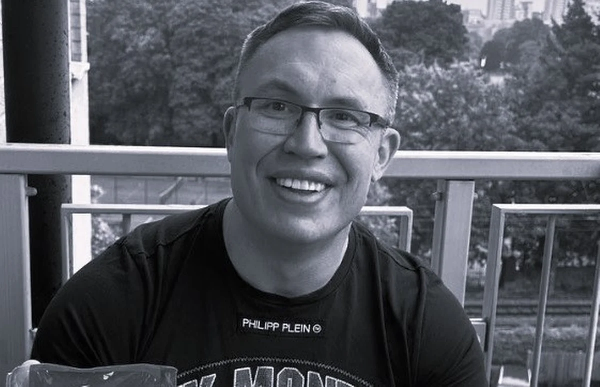 W wieku 42 lat zmarł Łukasz "Demon" Motyka. Był znanym tiktokerem i youtuberem. Testował przed kamerą ekstremalnie ostre jedzenie, a w przyszłym roku miał zadebiutować jako zawodnik Fame MMA.