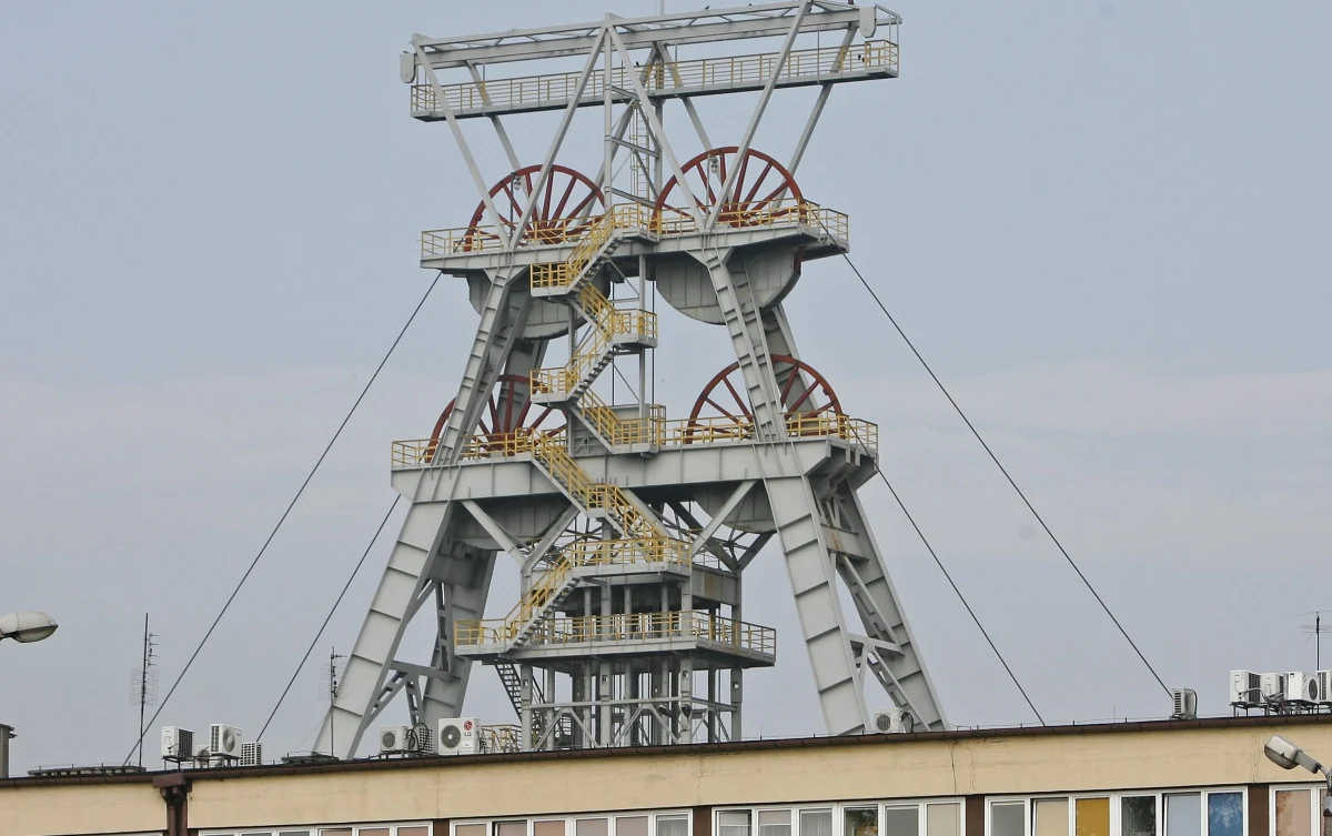 Dwóch górników zostało rannych w wypadku w kopalni Piast-Ziemowit w Bieruniu (woj. śląskie). Informację otrzymaliśmy na Gorącą Linię RMF FM - potwierdził nam ją Wyższy Urząd Górniczy.