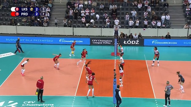 Fragmenty meczu ŁKS Commercecon Łódź – Prometej Dnipro 3:2 (25:23, 22:25, 28:26, 23:25, 15:10) - siatkówka; grupa D Liga Mistrzyń 2023/2024.

