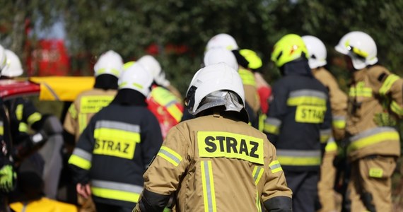 Nie żyje mężczyzna, który został poszkodowany w środę w wybuchu gazu w Stoczni Pomerania w Szczecinie. Dwóch innych mężczyzn zostało przewiezionych do szpitala.