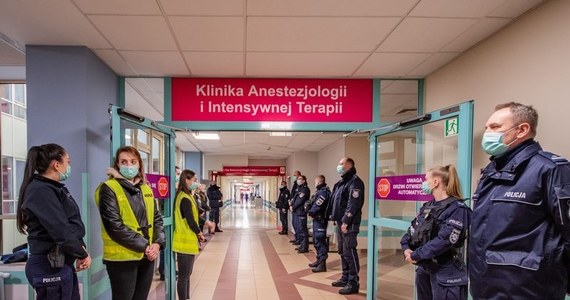 Organy zmarłych w wyniku strzelaniny we Wrocławiu policjantów przekazane zostaną kolejnym pacjentom będącym w potrzebie - poinformowała w czwartek wrocławska policja.