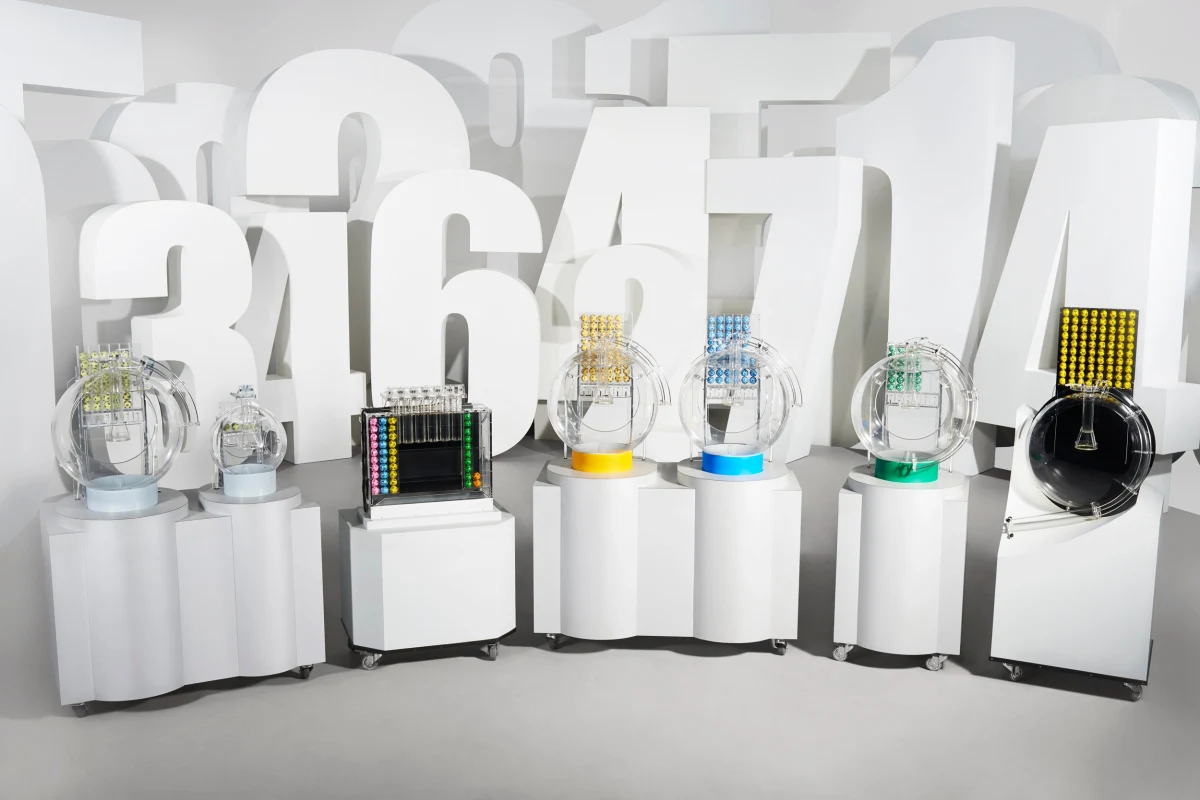 W czwartkowym losowaniu Lotto padła "szóstka". Ponad 2,3 mln złotych trafi do osoby, która zagrała w Krakowie. 