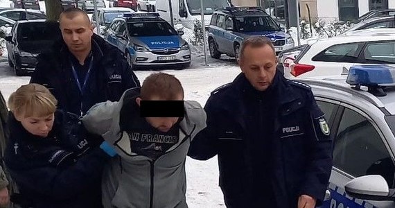 Zarzut zabójstwa usłyszał 35-latek z Chrzanowa w Lubelskiem, który został zatrzymany w sprawie śmierci swojej matki. Mężczyźnie grozi dożywocie.