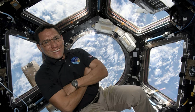 Astronauta dopiął swego. Znaleziono zagubionego w kosmosie pomidora