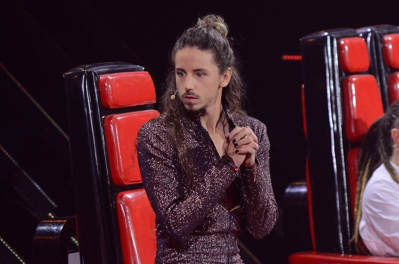 Michał Szpak był uwielbianym przez publiczność trenerem w programie TVP "The Voice of Poland". Czy po zmianie władzy w TVP planuje wrócić do talent show? Oto, co powiedział w rozmowie z Filipem Borowiakiem z WP. 