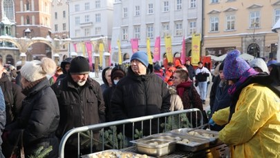 Za tydzień na krakowskim Rynku Głównym wigilia dla potrzebujących 