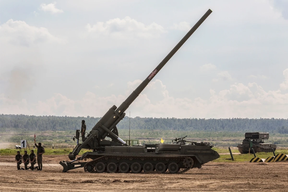 Nierównomierny rozrzut, większe zużycie, spadek celności ognia i zmniejszony zasięg. Jeden z rosyjskich kanałów telegramowych informuje o badaniach ładunków do pocisków 152 mm dostarczanych Rosji przez Koreę Północną. Rosyjscy artylerzyści mają skarżyć się na fatalną jakość sprowadzanej amunicji.