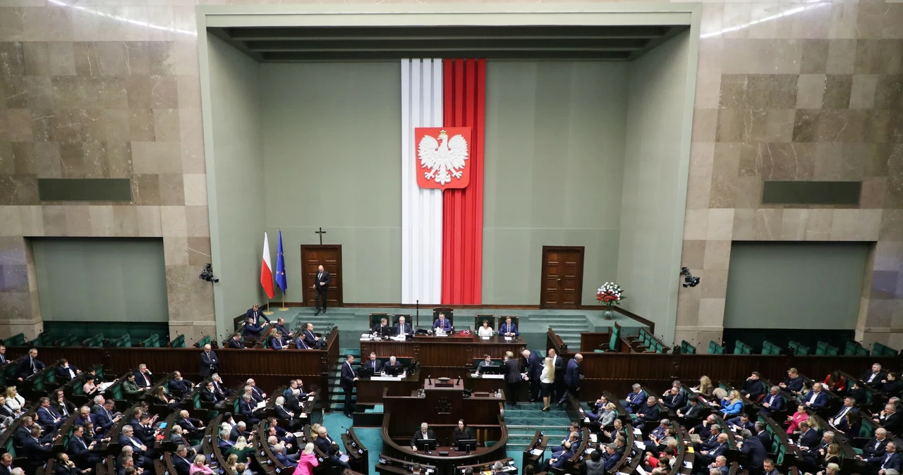 Sejm. Mateusz Morawiecki Z Exposé, Donald Tusk Może Zostać Premierem ...