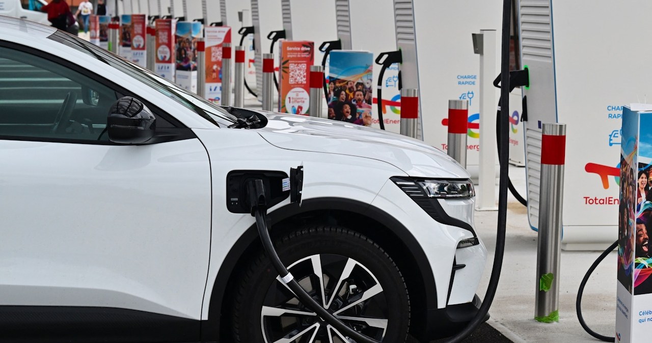 Auta elektryczne groźne dla pieszych? Zaskakujące wyniki badań