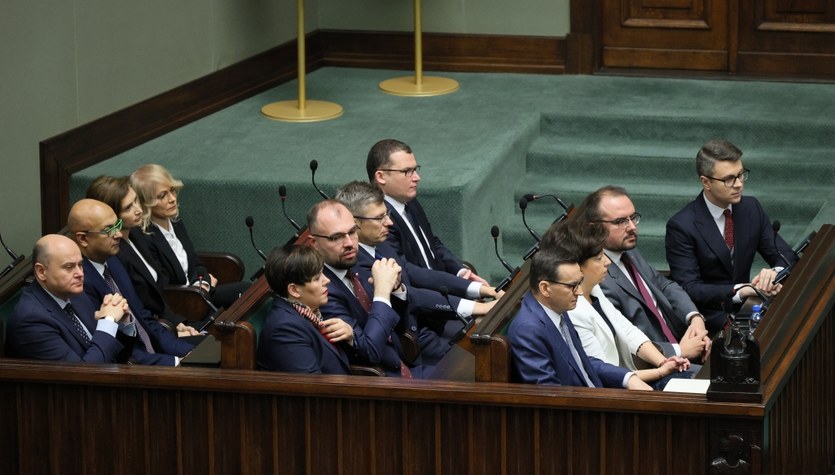  Zmiana rządu. Sejm zdecydował w sprawie wotum zaufania