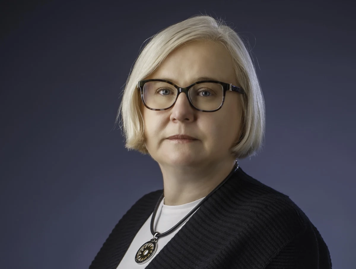 Marzena Czarnecka ma kierować nowo tworzonym w Katowicach Ministerstwem Przemysłu w rządzie Donalda Tuska. Jest profesorem Uniwersytetu Ekonomicznego w Katowicach, szefową Katedry Transformacji Energetycznej tej uczelni, ekonomistką i prawniczką wyspecjalizowaną m.in. w prawie energetycznym i konsumenckim.