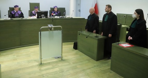 Sąd Najwyższy uchylił wyrok w sprawie organizacji lotu do Smoleńska w 2010 r. m.in. wobec skazanych w tej sprawie byłego szefa kancelarii premiera Tomasza Arabskiego i urzędniczki Moniki B. Sprawą ponownie ma zająć się sąd apelacyjny.
