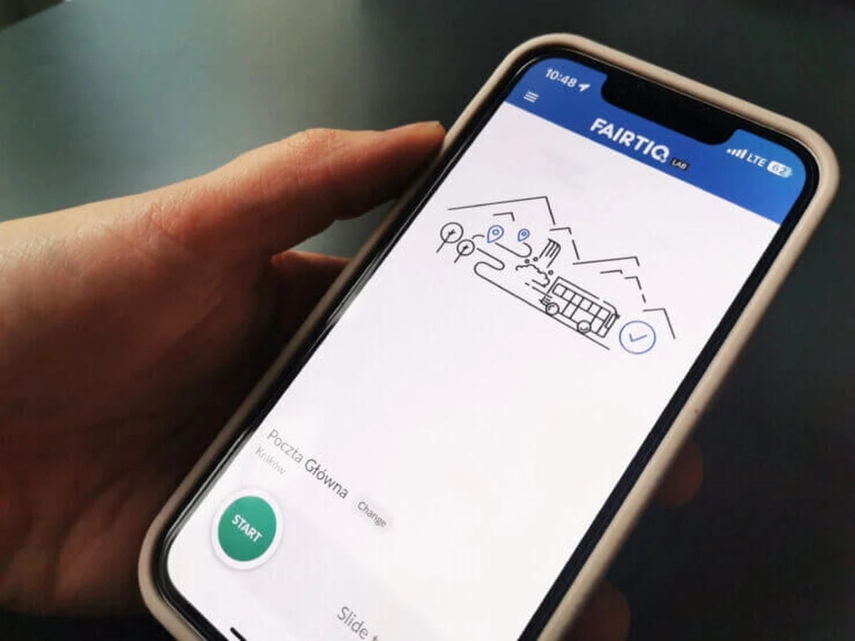 Kraków przymierza się do dynamicznego obliczania opłat za przejazdy komunikacją miejską. Właśnie powstała aplikacja, która będzie testowana do końca roku. Zarząd Transportu Publicznego zachęca mieszkańców do jej pobrania i sprawdzenia. Uwagi pasażerów mają pomóc w stworzeniu najlepszego rozwiązania.