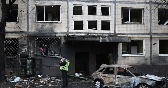 Sposób przeprowadzenia przez wojska rosyjskie ostatniego ataku na Kijów, dokonanego w nocy z wtorku na środę, dowodzi, że wróg zmienił taktykę. Rosjanie uznali, że pociski manewrujące starego typu nie są skuteczne, dlatego zaczęli wykorzystywać na większą skalę rakiety balistyczne Iskander - uważa generał Mykoła Małomuż, były szef Służby Wywiadu Zagranicznego Ukrainy.