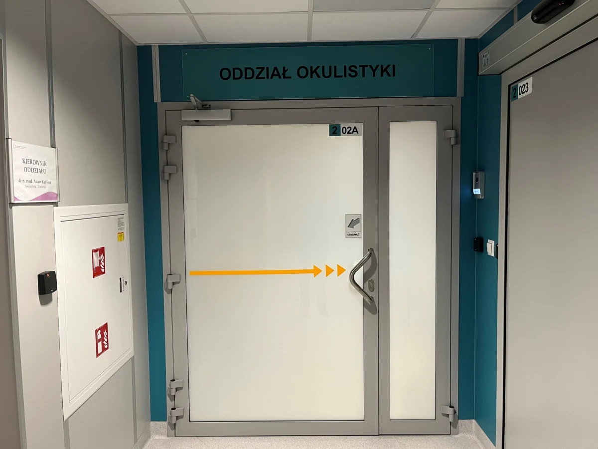 Nowe możliwości leczenia zaćmy oferują szpitale w Będzinie i Zawierciu w Śląskiem. Dzięki zastosowaniu nowoczesnych soczewek o rozszerzonej głębi ostrości pacjenci po zabiegu świetnie widzą w dal i na mniejsze odległości. Wiele osób nie potrzebuje już okularów. 