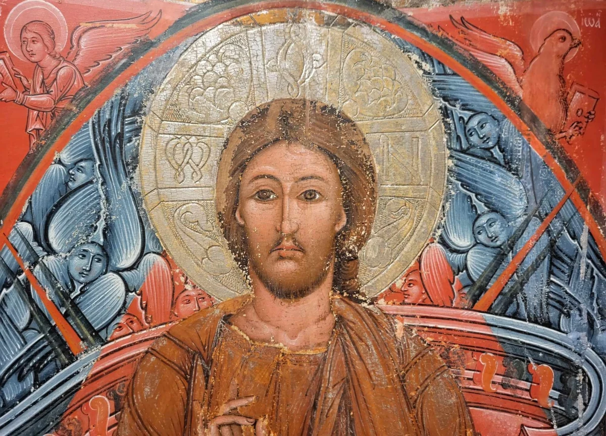 Cenna XVI-wieczna ikona przedstawiająca Chrystusa w Majestacie trafiła do zbiorów Muzeum Ikon w Supraślu - poinformowała w czwartek instytucja. Ikonę będzie można zobaczyć w weekend w muzeum.